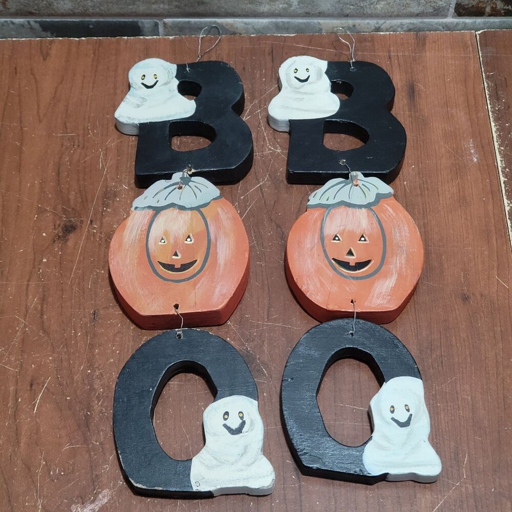 Wooden BOO Halloween Wall Hanging Decor